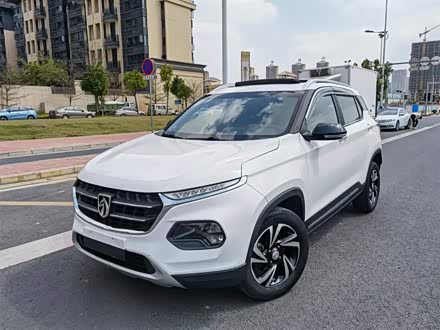 宝骏510 2017款 1.5L 自动豪华型