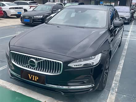 沃尔沃S90 2021款 B5 智雅豪华版
