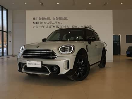 MINI COUNTRYMAN 2022款 1.5T COOPER ALL4 鉴赏家