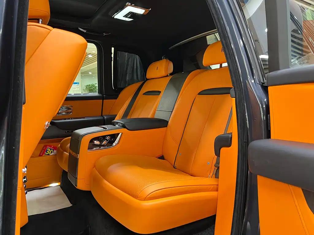 ROLLS-ROYCE CULLINAN