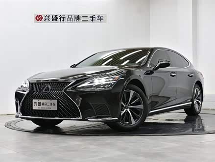 雷克萨斯LS 2021款 500h 卓越版