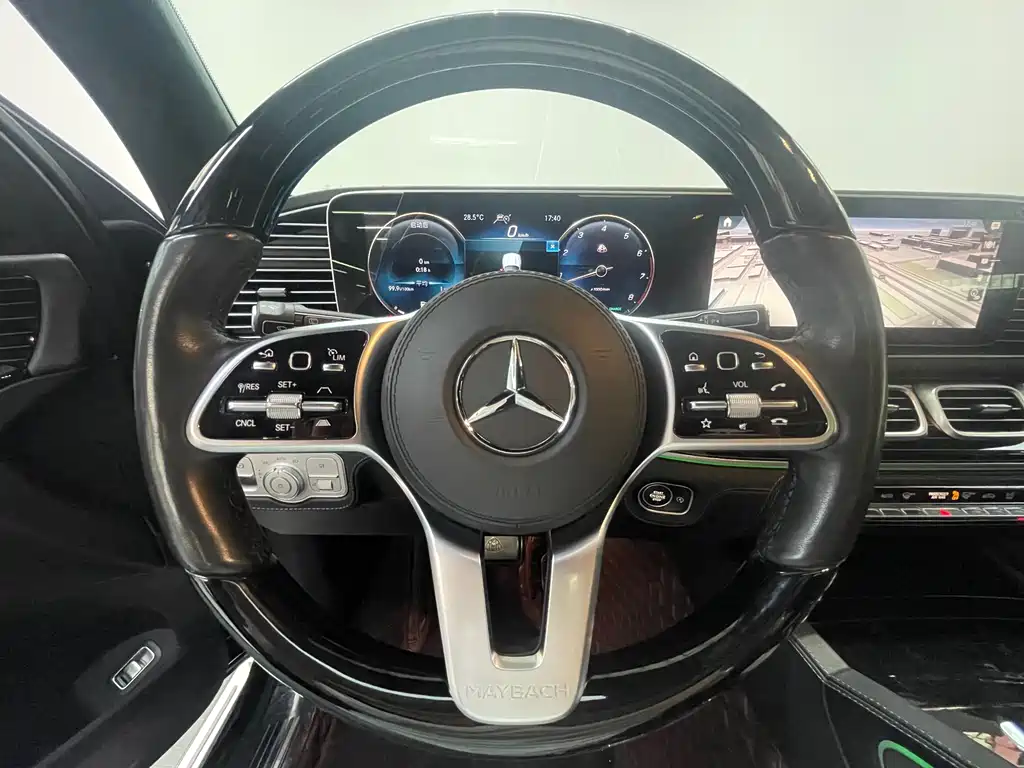 MERCEDES-BENZ MAYBACH GLS