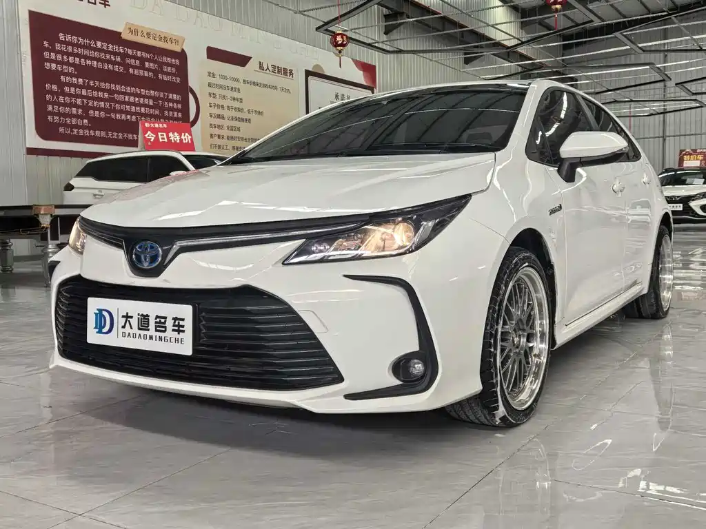 Каролла 2021 г.в. Шуаньцзинь 1.8L E-CVT Элитная версия 25000 km 2025