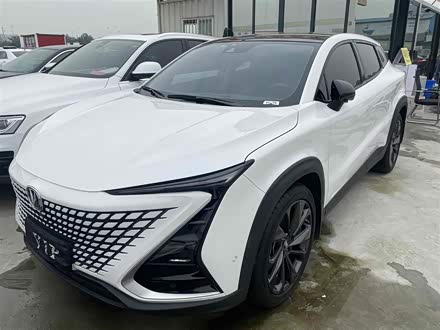 长安UNI-T 2021款 1.5T 运动版 旗舰型