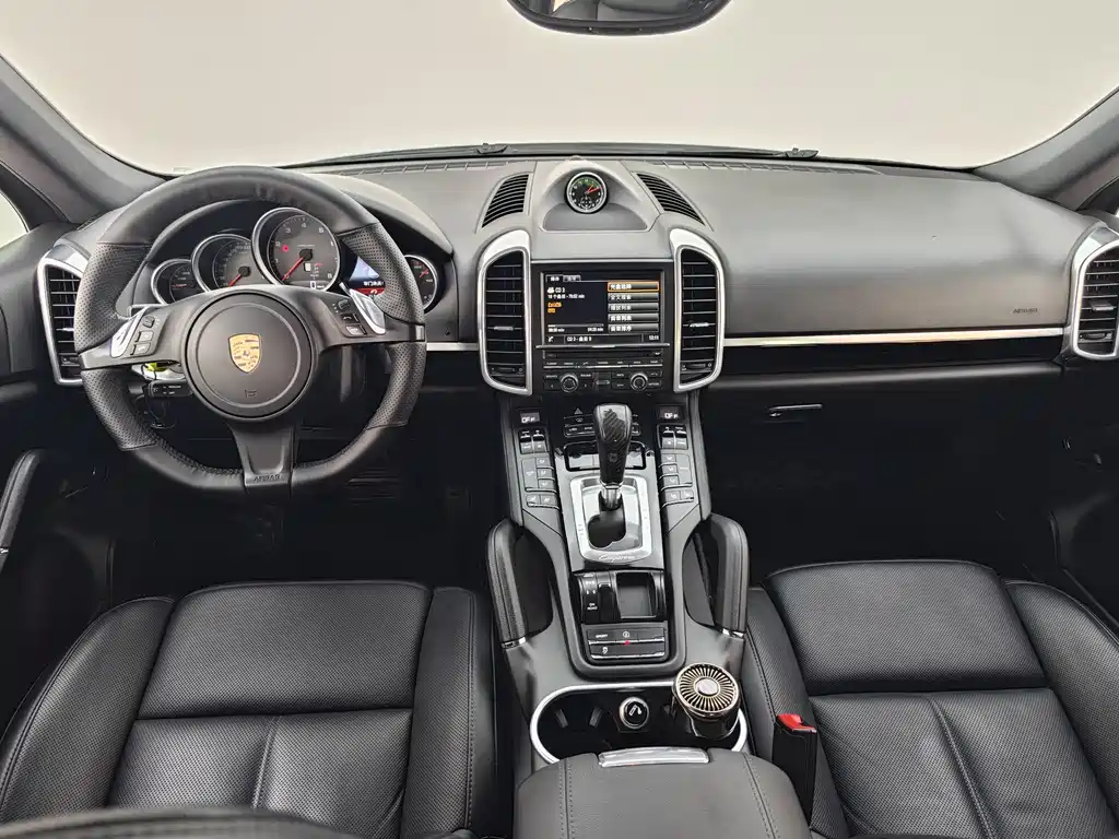 Porsche Cayenne 2012 3.6L