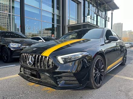奔驰A级AMG 2022款 AMG A 35 L 4MATIC