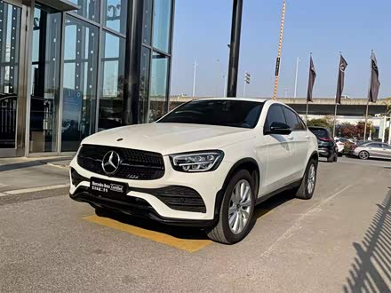 奔驰GLC轿跑 2021款 GLC 260 4MATIC 轿跑SUV