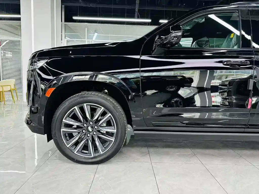 Cadillac Escalade 2024 6.2L AT