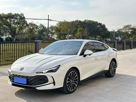 MG7 2023款 2.0T 自动猎美尊享版