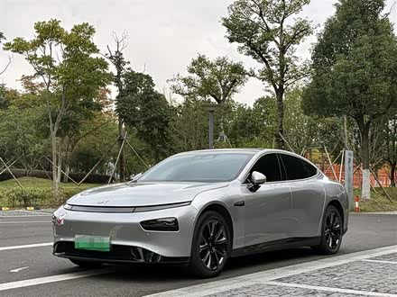 小鹏P7 2020款 670E