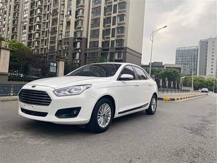 福睿斯 2017款 改款 1.5L 自动舒适型
