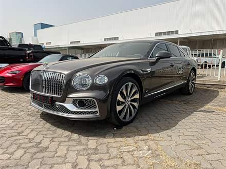 飞驰 2022款 4.0L 欧规版