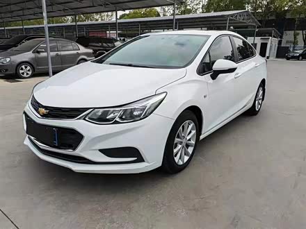 科鲁兹 2017款 1.5L 自动先锋天窗版
