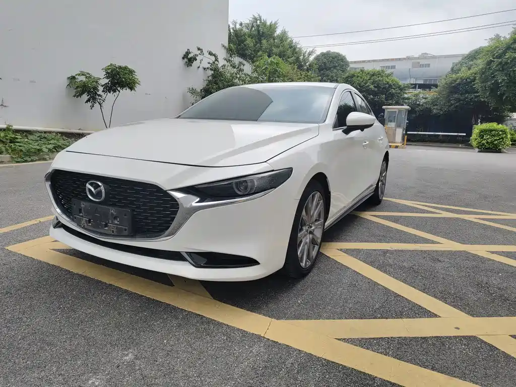 MAZDA 3 ANGKESAILA