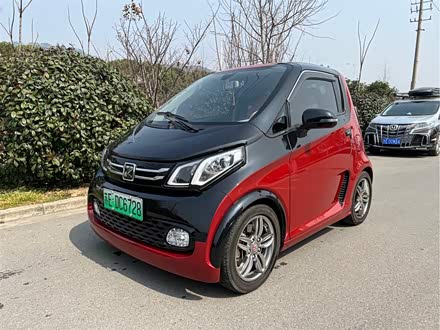 众泰E200 2016款 三门两座科技版