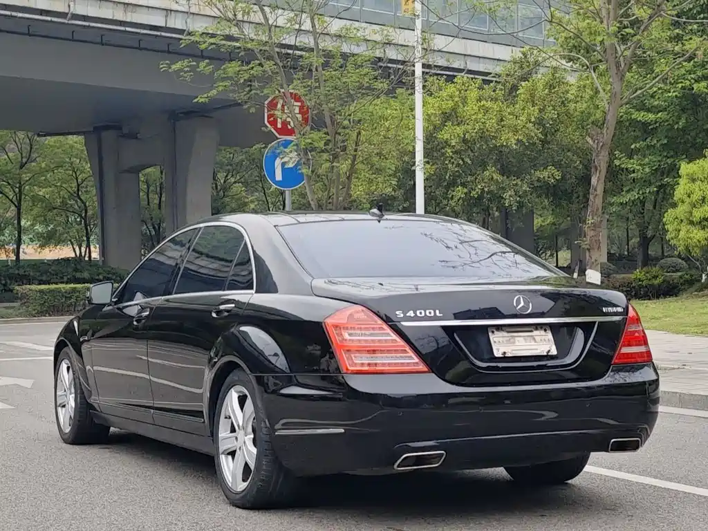 Mercedes-Benz S-Class S 2010 S 400 L HYBRID