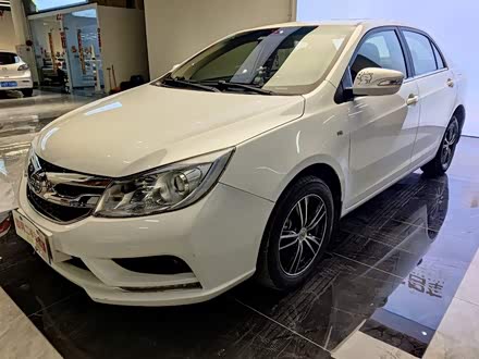 速锐 2015款 1.5L 自动豪华型