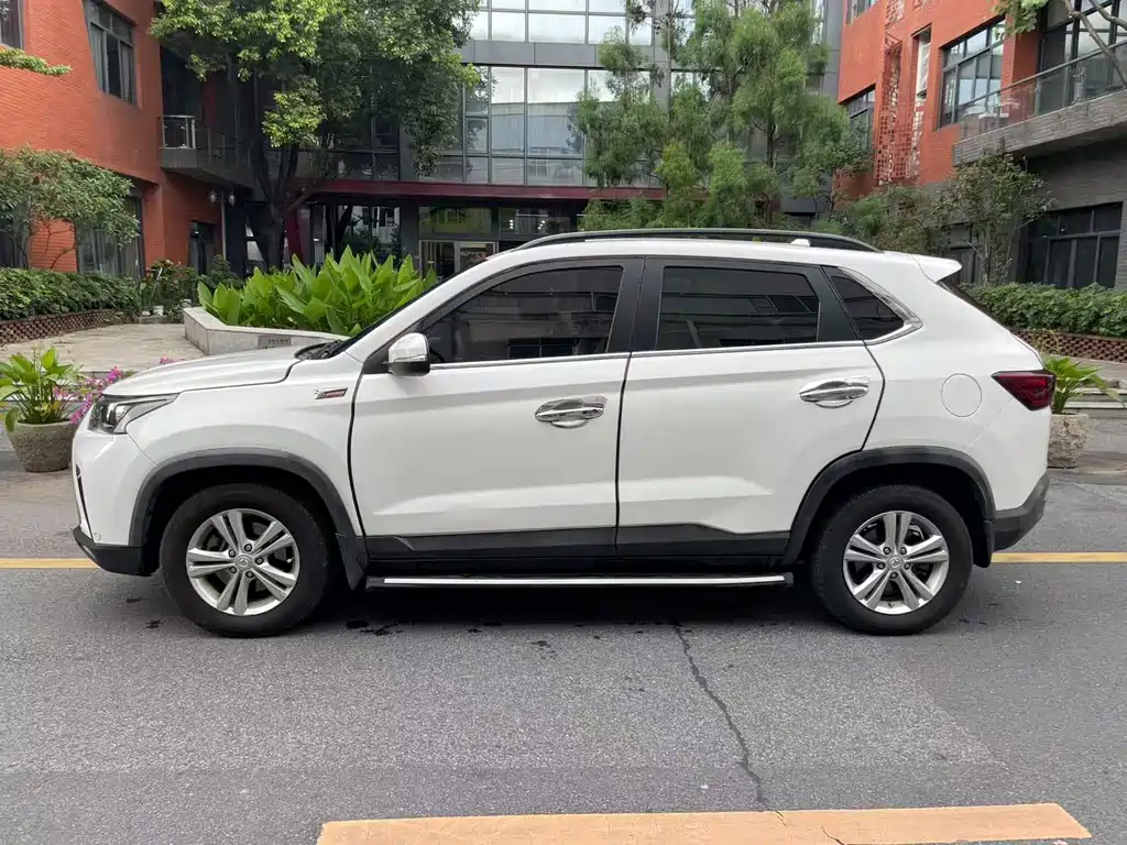 BAIC HUANSU BAIC MAGIC SPEED S5