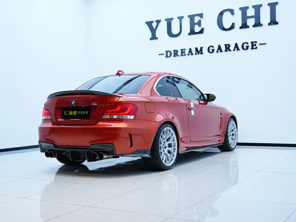 BMW 1 M 2011 1M Coupe
