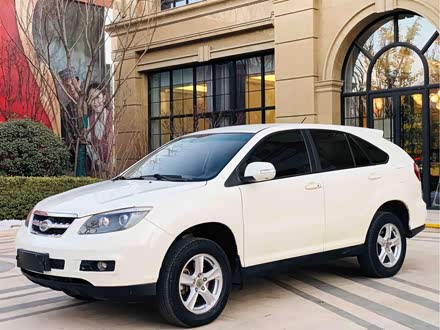 比亚迪S6 2014款 2.0L 手动豪华型 5座