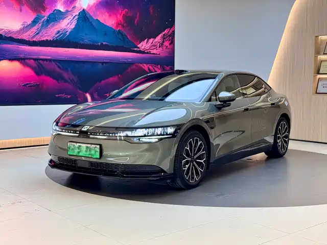 2024 Zeekr 007