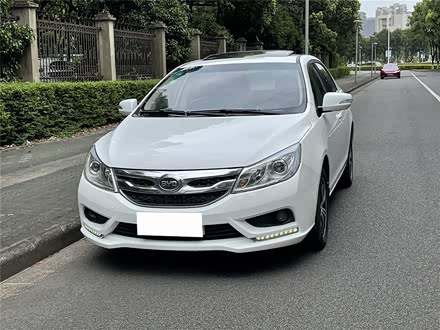 速锐 2015款 1.5L 自动豪华型