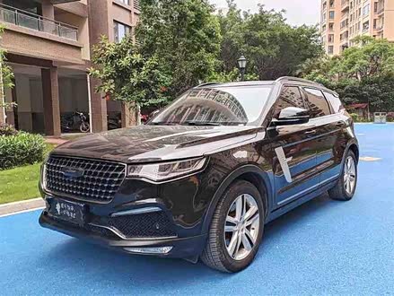 众泰T700 2017款 1.8T 双离合尊享型