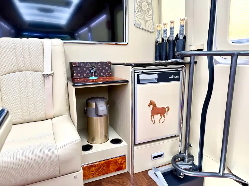 Hongqi HONGQI GUOYUE