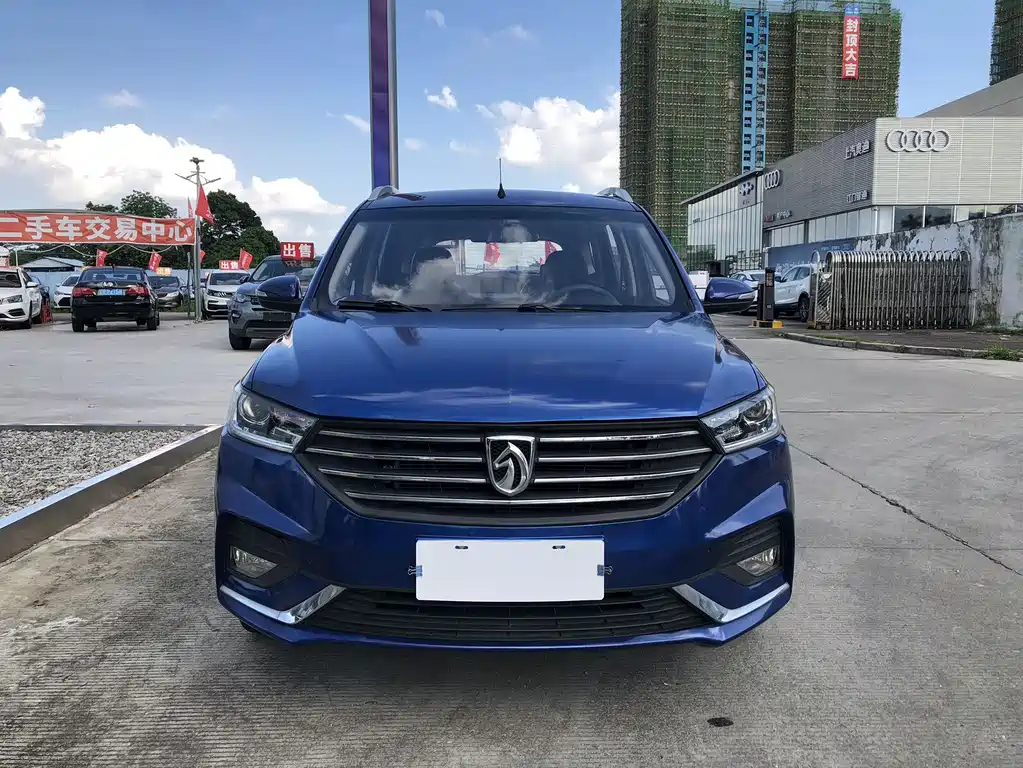 BAOJUN 360