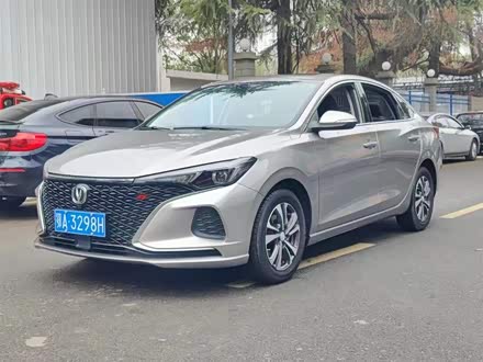 逸动 2021款 PLUS 蓝鲸NE 1.4T GDI DCT尊贵型