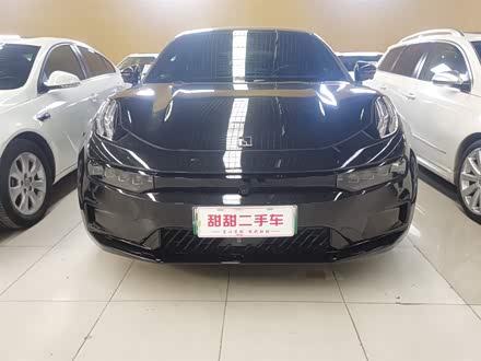 极氪001 2022款 超长续航双电机 ME版