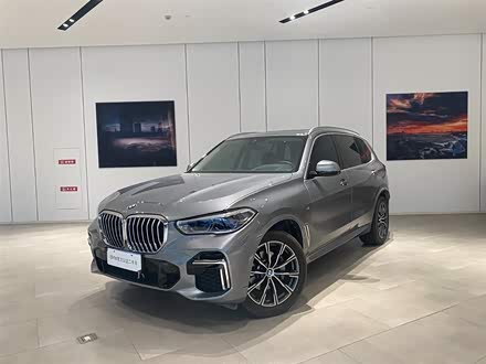 宝马X5 2022款 xDrive 30Li 尊享型M运动套装