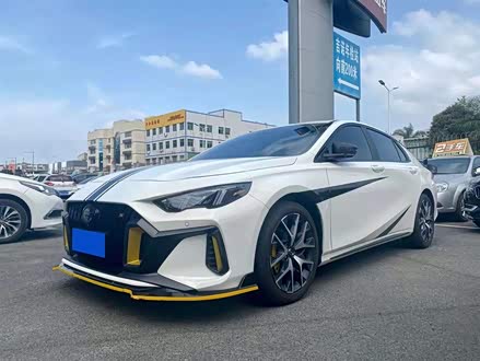 影豹 2021款 270T DCT J15版