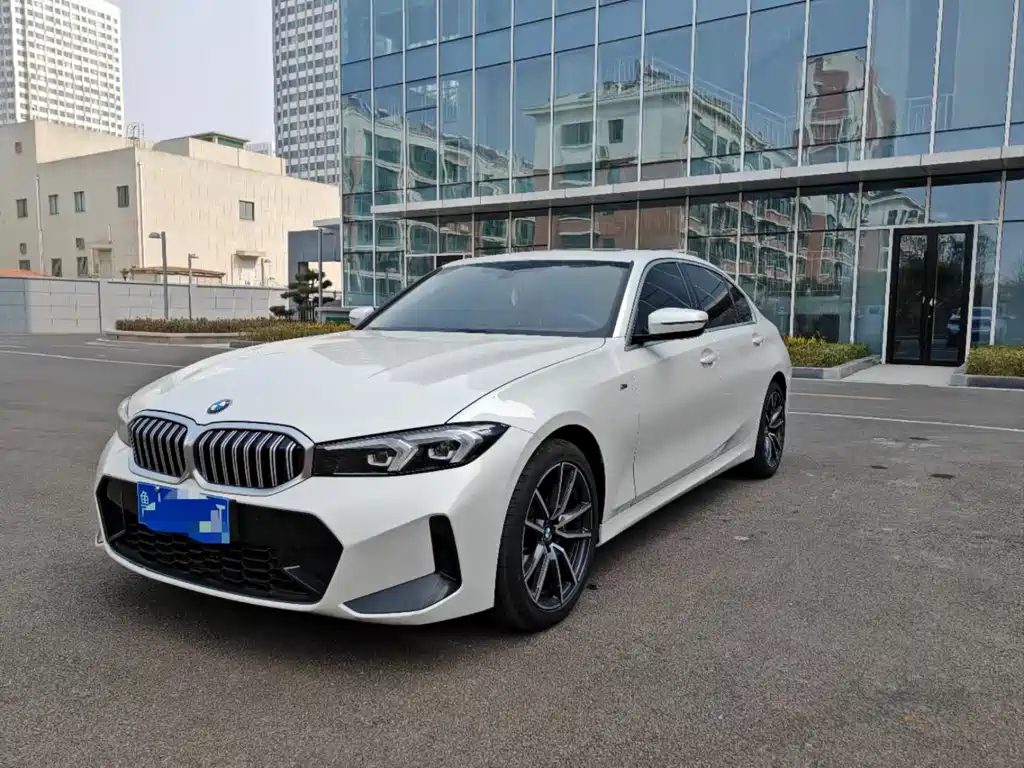 BMW 3 Series 2024