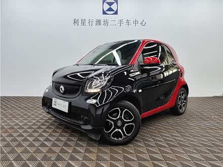 smart fortwo 2019款 0.9T 66千瓦硬顶动擎版 国VI