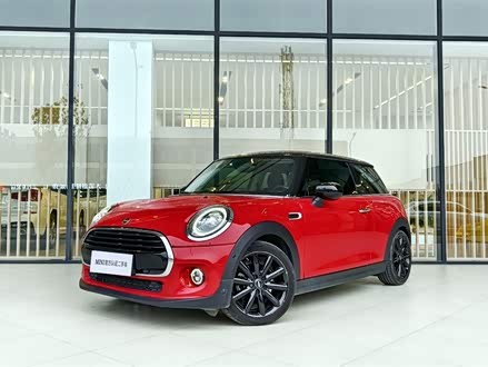 MINI 2021款 1.5T COOPER 艺术家