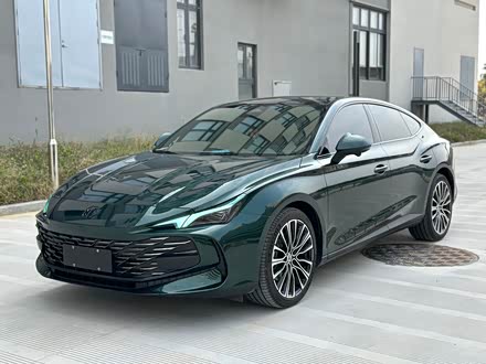 MG7 2023款 1.5T DCT至美豪华版