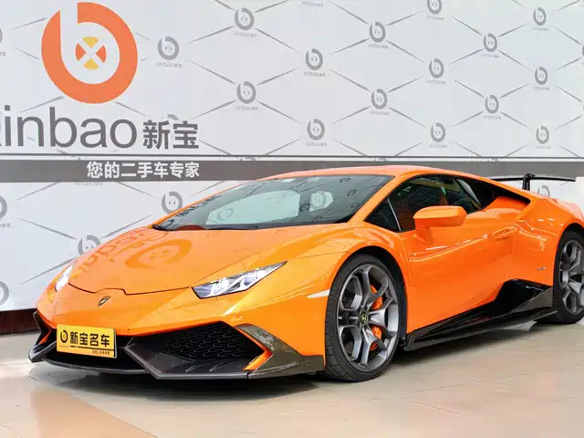 LAMBORGHINI HURACÁN