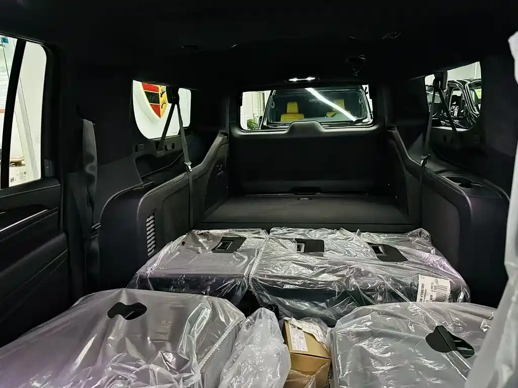 Cadillac Escalade 2024 6.2L AT