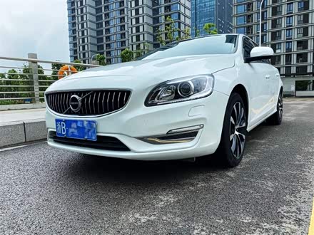 沃尔沃S60 2018款 S60L T3 智进进取版