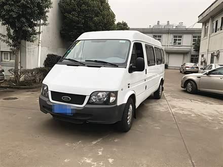经典全顺 2015款 2.8T柴油多功能车长轴6座中顶JX493ZLQ4