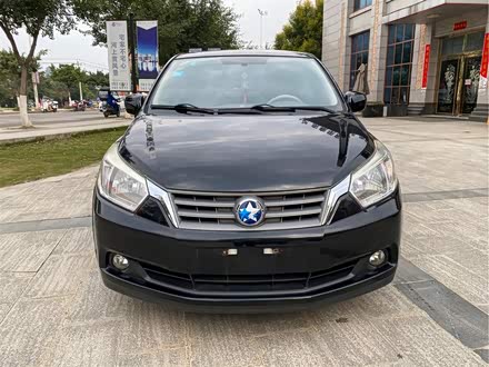 启辰D50 2013款 1.6L 手动北斗导航版