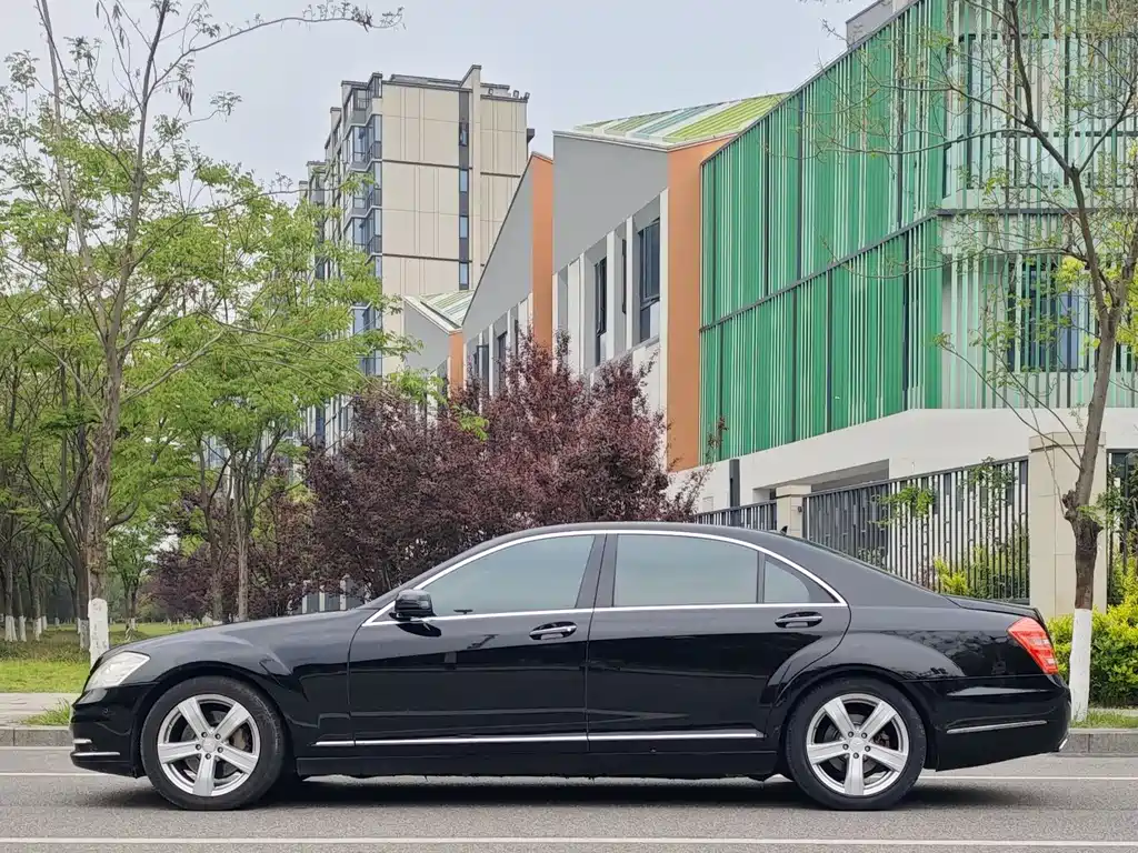 Mercedes-Benz S-Class S 2010 S 400 L HYBRID