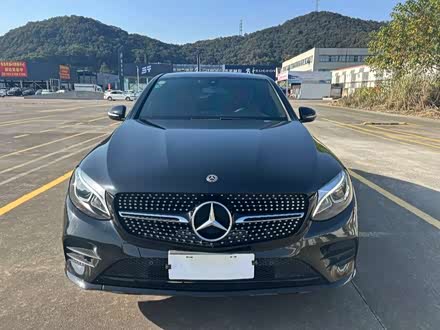奔驰GLC轿跑 2019款 GLC 200 4MATIC 轿跑SUV