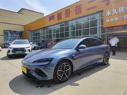 海豹 2022款 700km 长续航后驱版