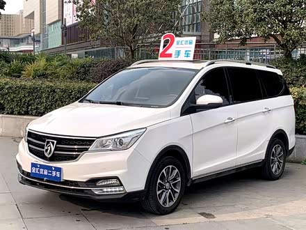 宝骏730 2019款 1.5T CVT旗舰型 7座 国VI