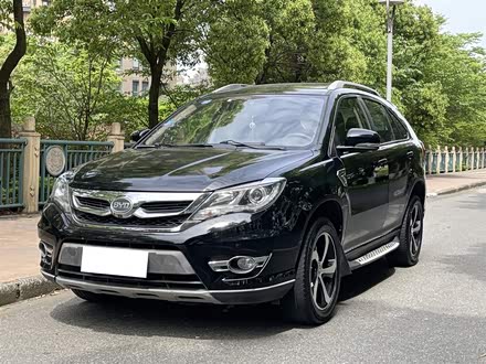 比亚迪S7 2015款 2.0T 升级版 自动尊贵型