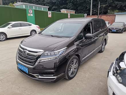 艾力绅 2019款 2.0L 混动至尊版