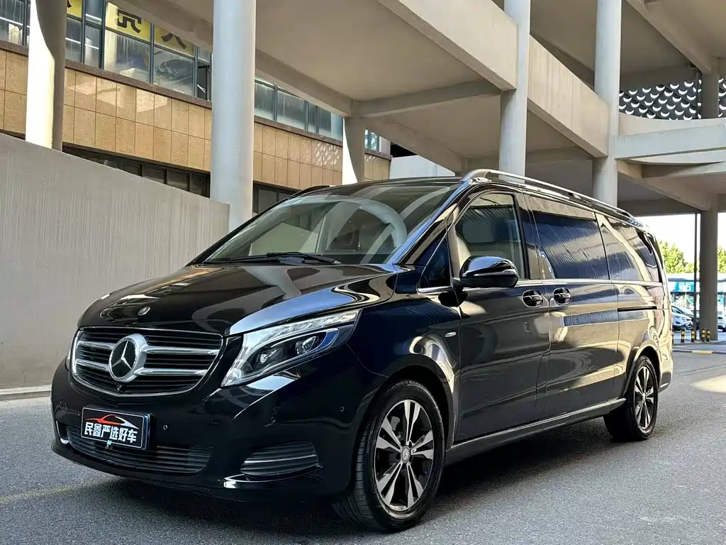 MERCEDES-BENZ V CLASS