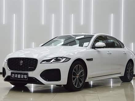捷豹XFL 2022款 XFL 2.0T P250 两驱精英运动版